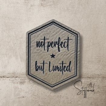 Label  " not perfect - but Limited " - RAUTE ca. 5 cm hoch - Kunstleder ++ Farbauswahl ++